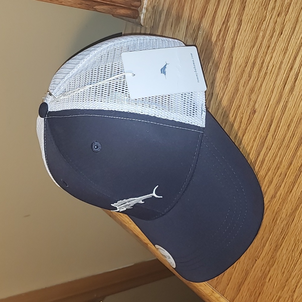 TOMMY BAHAMA SNAPBACK HAT - Picture 2 of 7